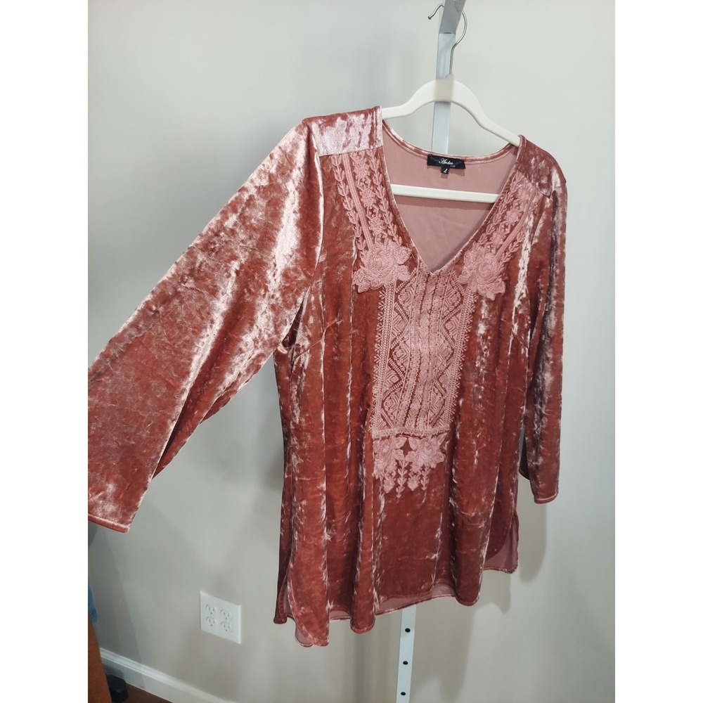 Pink Crushed Velvet Embroidered Tunic Top L Boho Romantic Peasant Whimsigoth